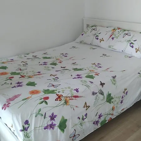 Nice Apartment Near The Eiffel Tower شقة *