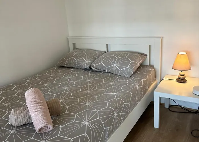 Bonito Cerca De La Torre Eiffel Παρίσι