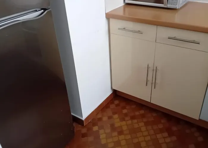 Διαμέρισμα Bonito Cerca De La Torre Eiffel *